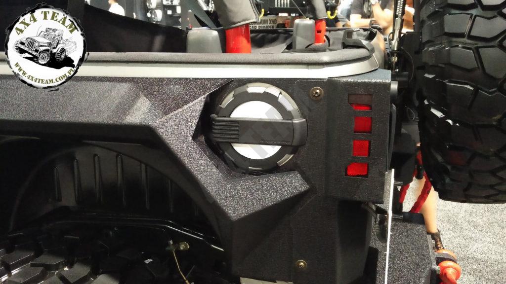 sema_2016_4x4team_t_resize